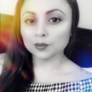 Meet your Posher, Mayra